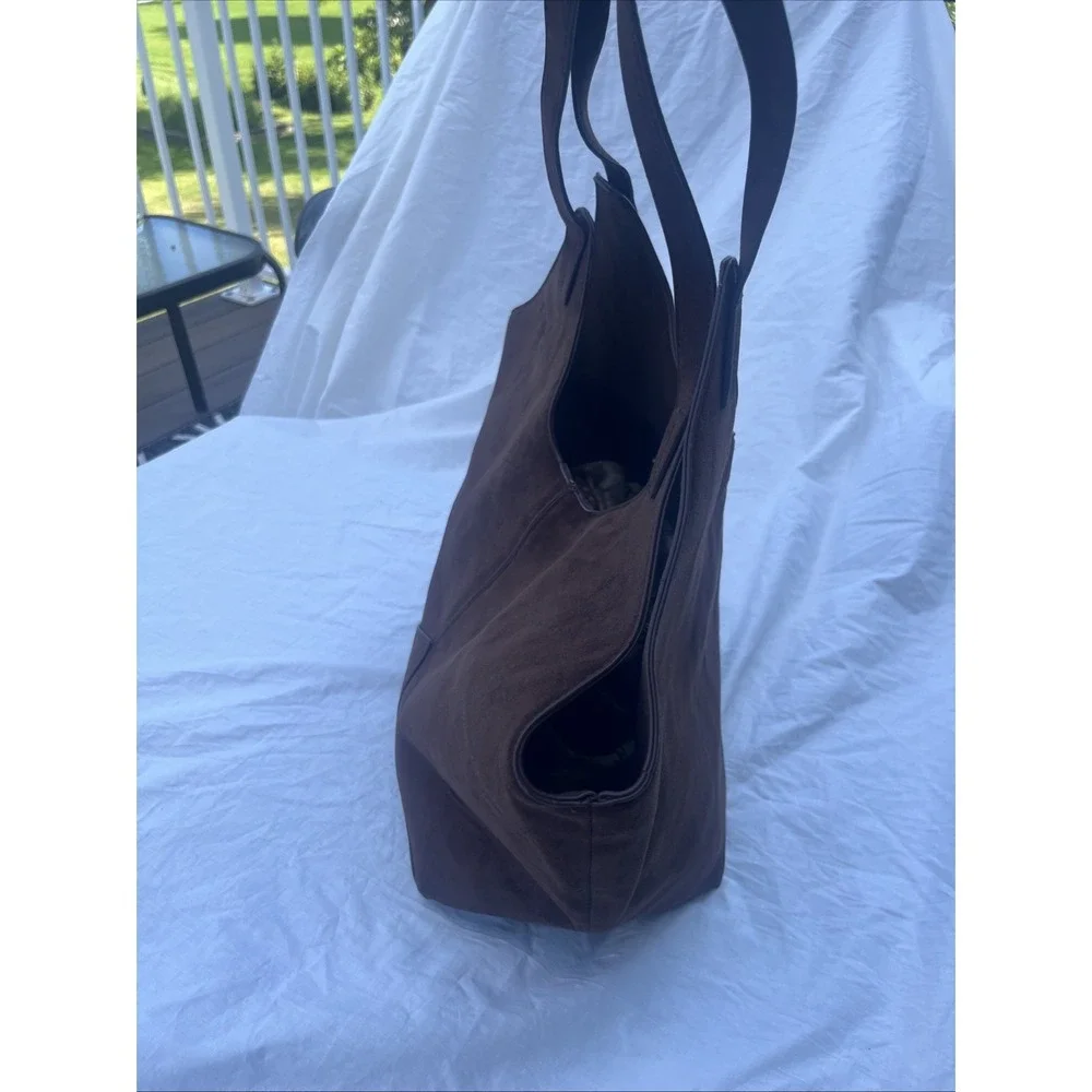 Universal Thread Faux Suede Hobo Shoulder Bag Cognac Brown Large Tote